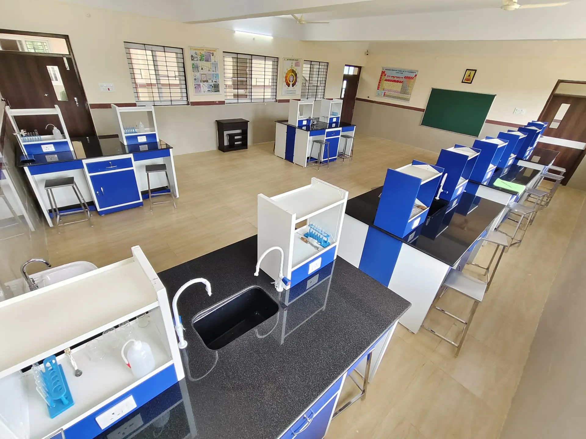 Students learning through practical science